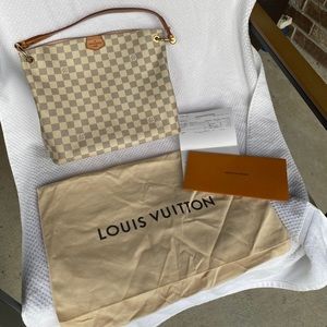 Louis Vuitton Graceful Pm